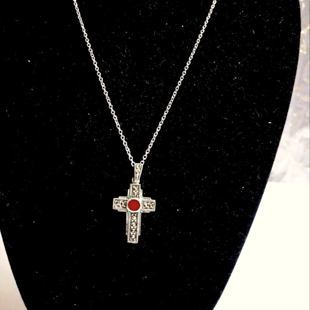 925 Sterling Silver Victorian Marcasite Cross Pendant